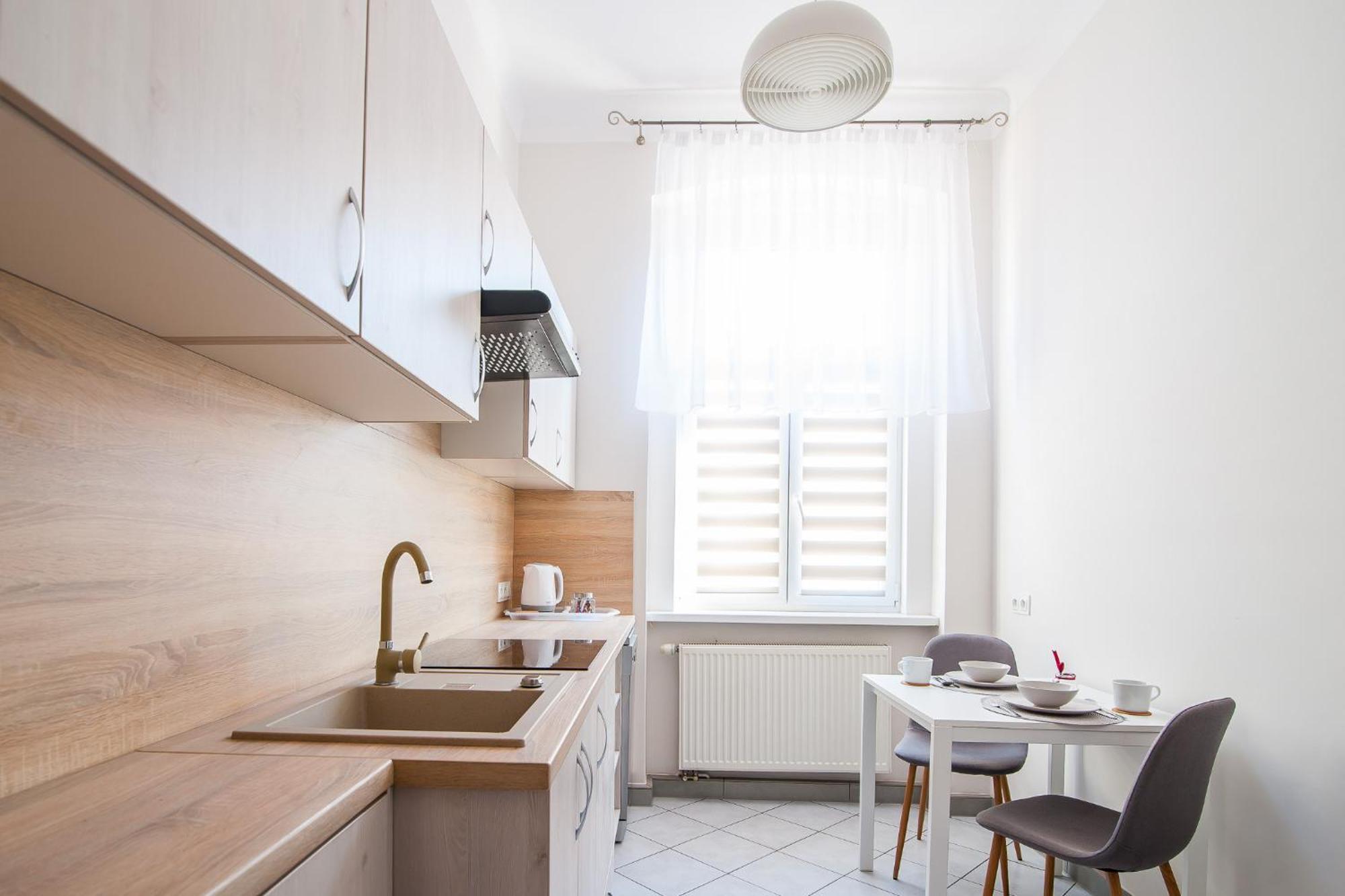 Apartamenty Emilia グニェズノ エクステリア 写真
